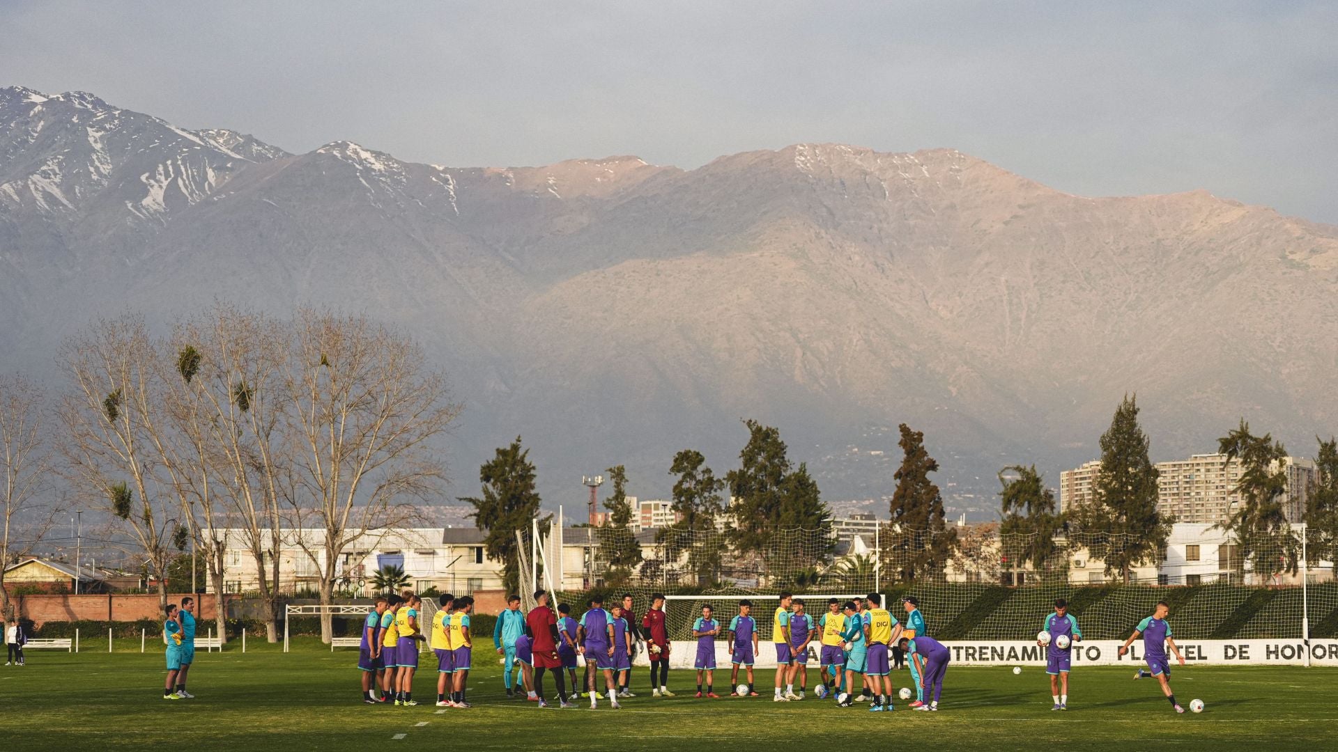 Primer entrenamiento del Real Valladolid en Chile