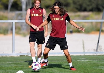 La Sego refuerza su defensa con el joven central Álex Morata