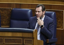 El ministro de Transportes, Óscar Puente, el martes en el pleno del Congreso.