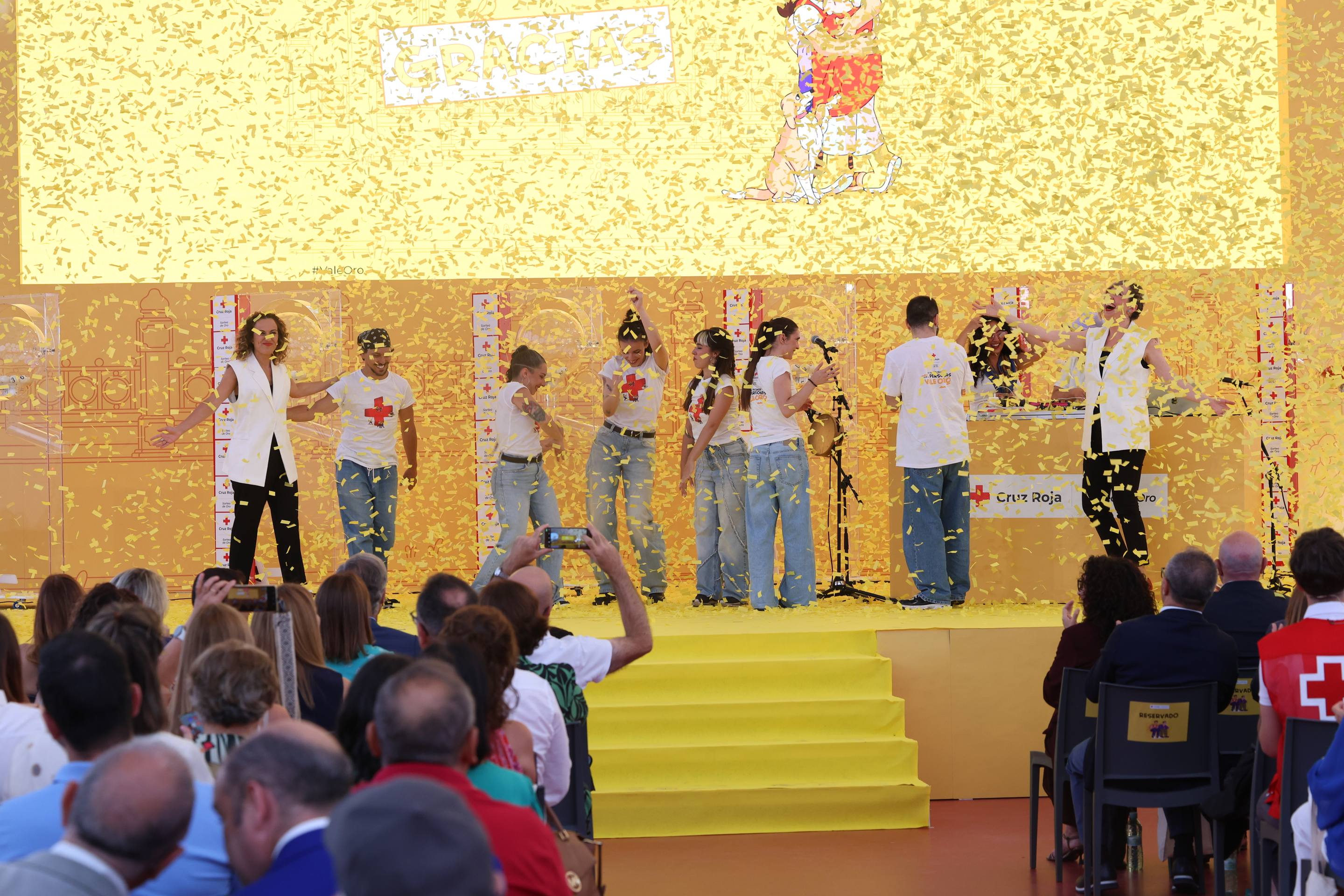 Las imágenes del Sorteo de Oro de la Cruz Roja en Valladolid