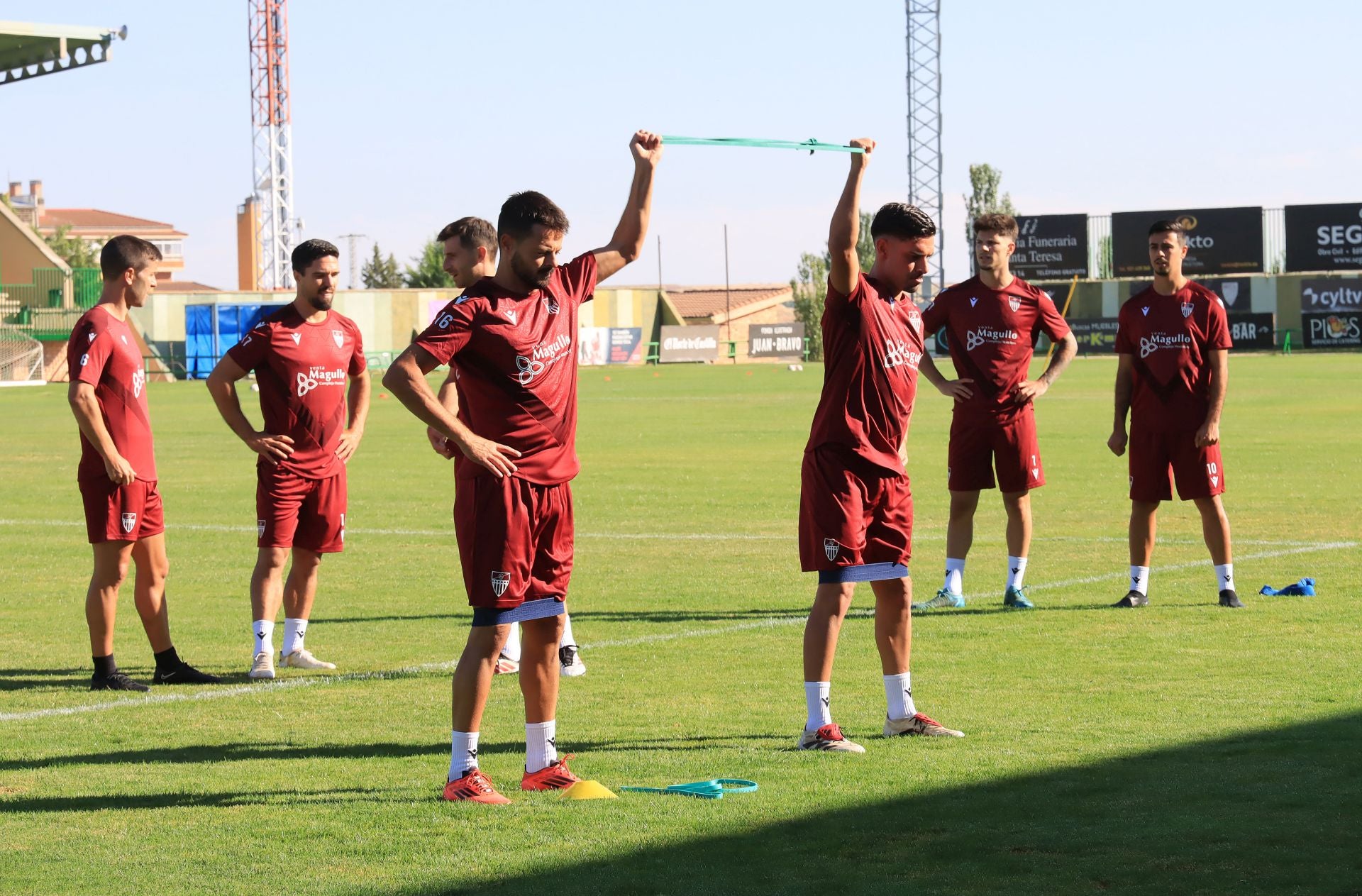 Fotos del primer entrenamiento de la Gimnástica Segoviana