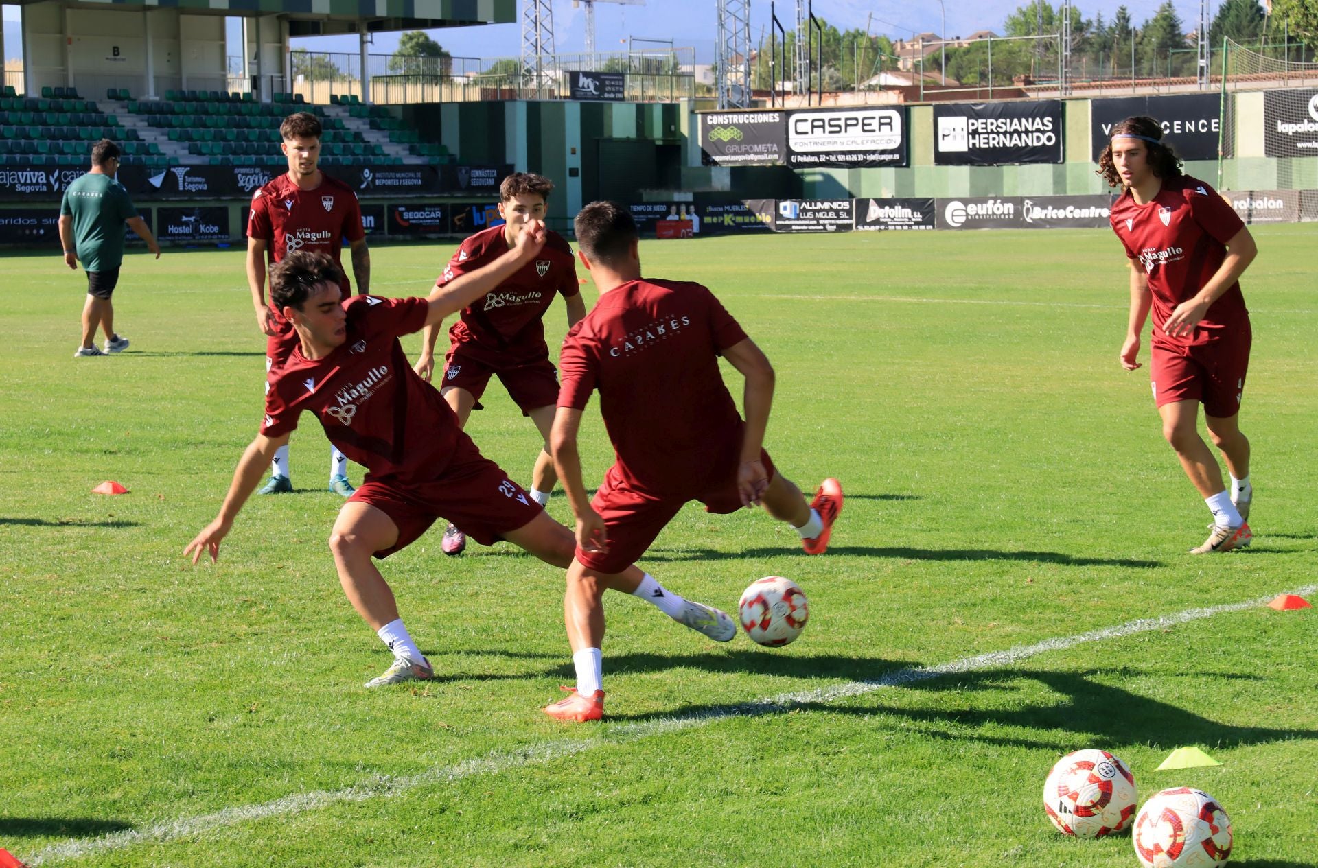 Fotos del primer entrenamiento de la Gimnástica Segoviana