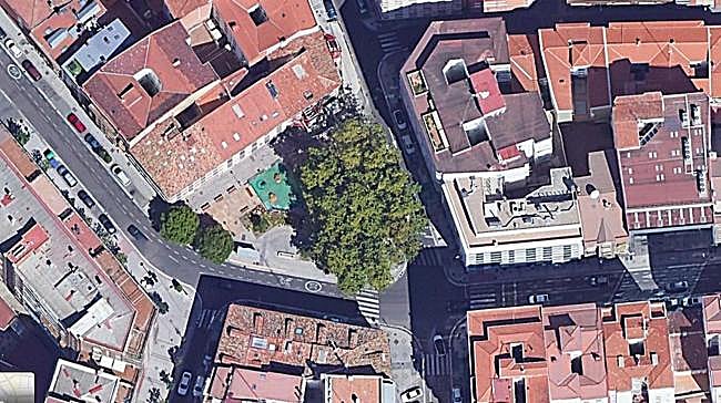 ¿De qué plaza de trata? 