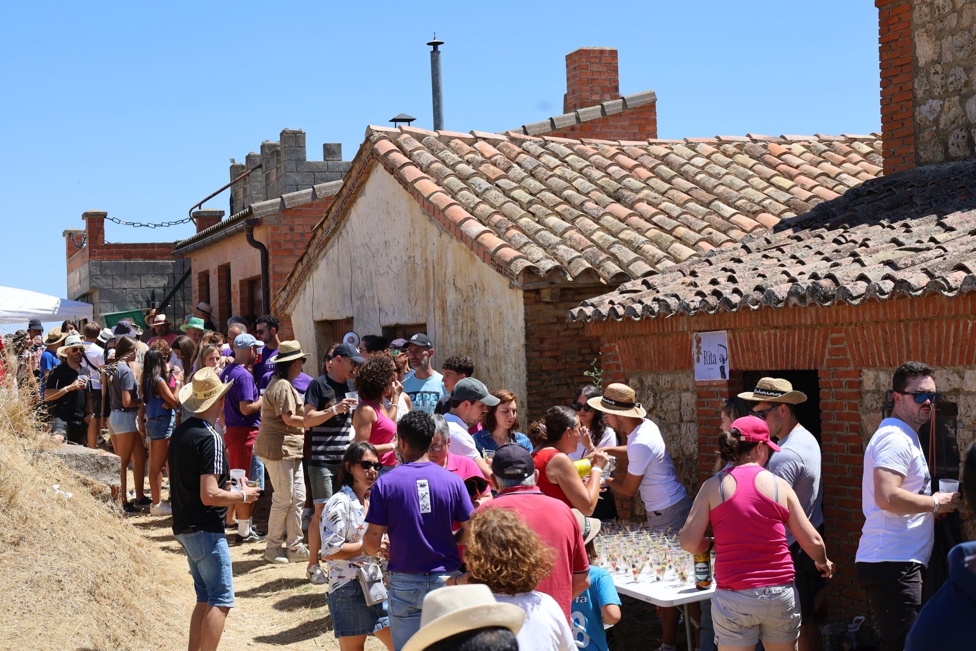 Villaherreros celebra la Fiesta de las Bodegas