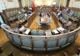 Los concejales del Ayuntamiento de Valladolid, durante el Pleno municipal de hoy.