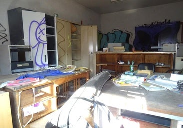 El peligroso silo de la avenida de Gijón vuelve a mostrar sus tripas: «Es como el juego del gato y el ratón»