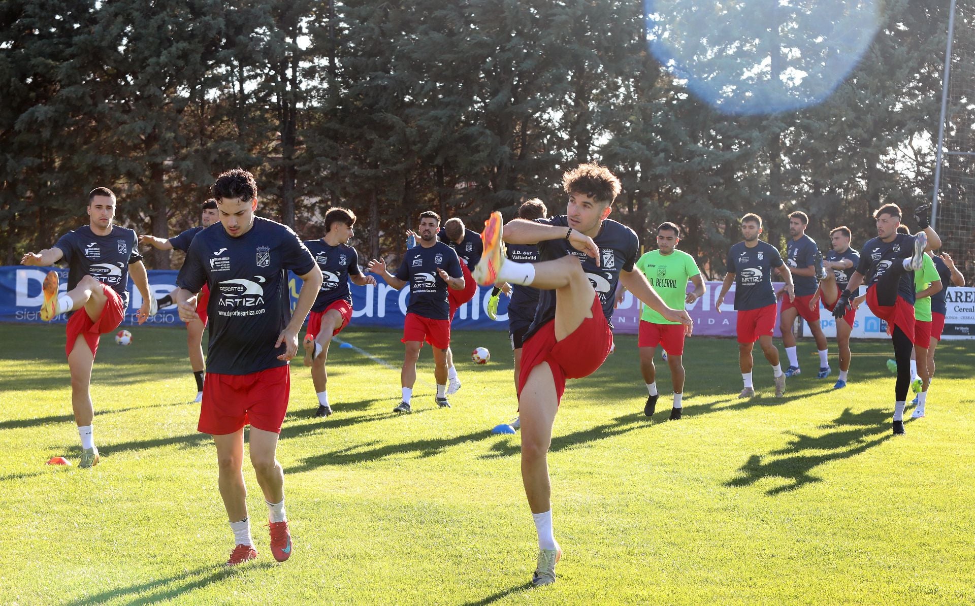El balón vuelve a rodar en el Mariano Haro