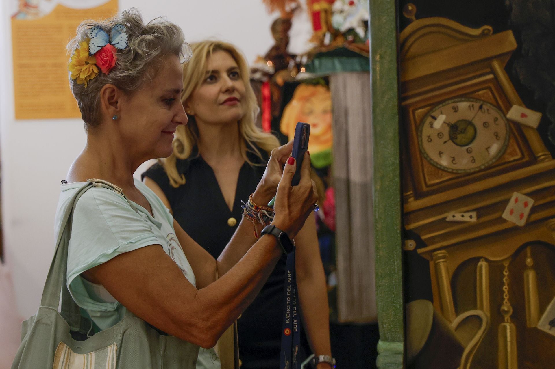 Una princesa visita el Museo de los Cuentos de Paredes