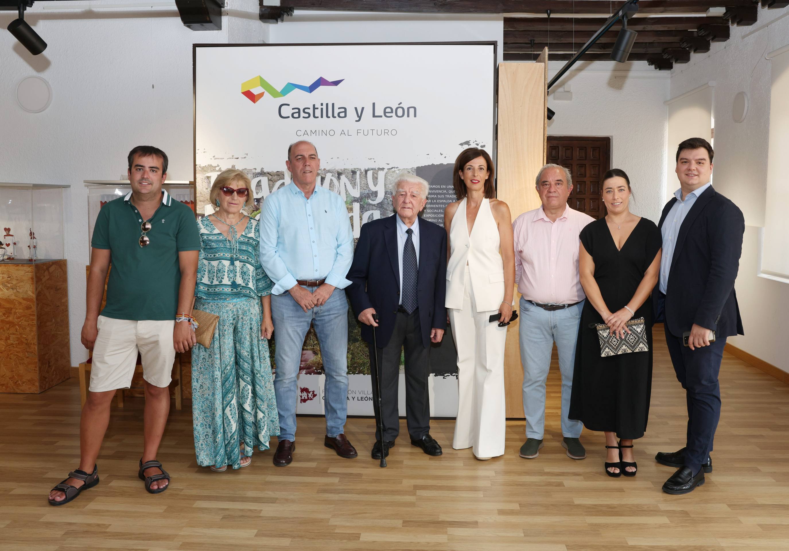 Las imágenes del homenaje a Félix Calvo Casasola, el eterno alcalde de Villalar