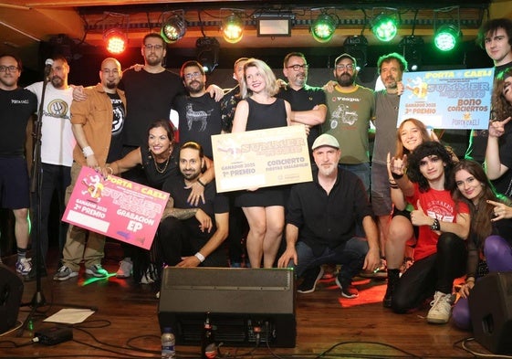 Imagen de los ganadores del concurso 'Summer is Music'.