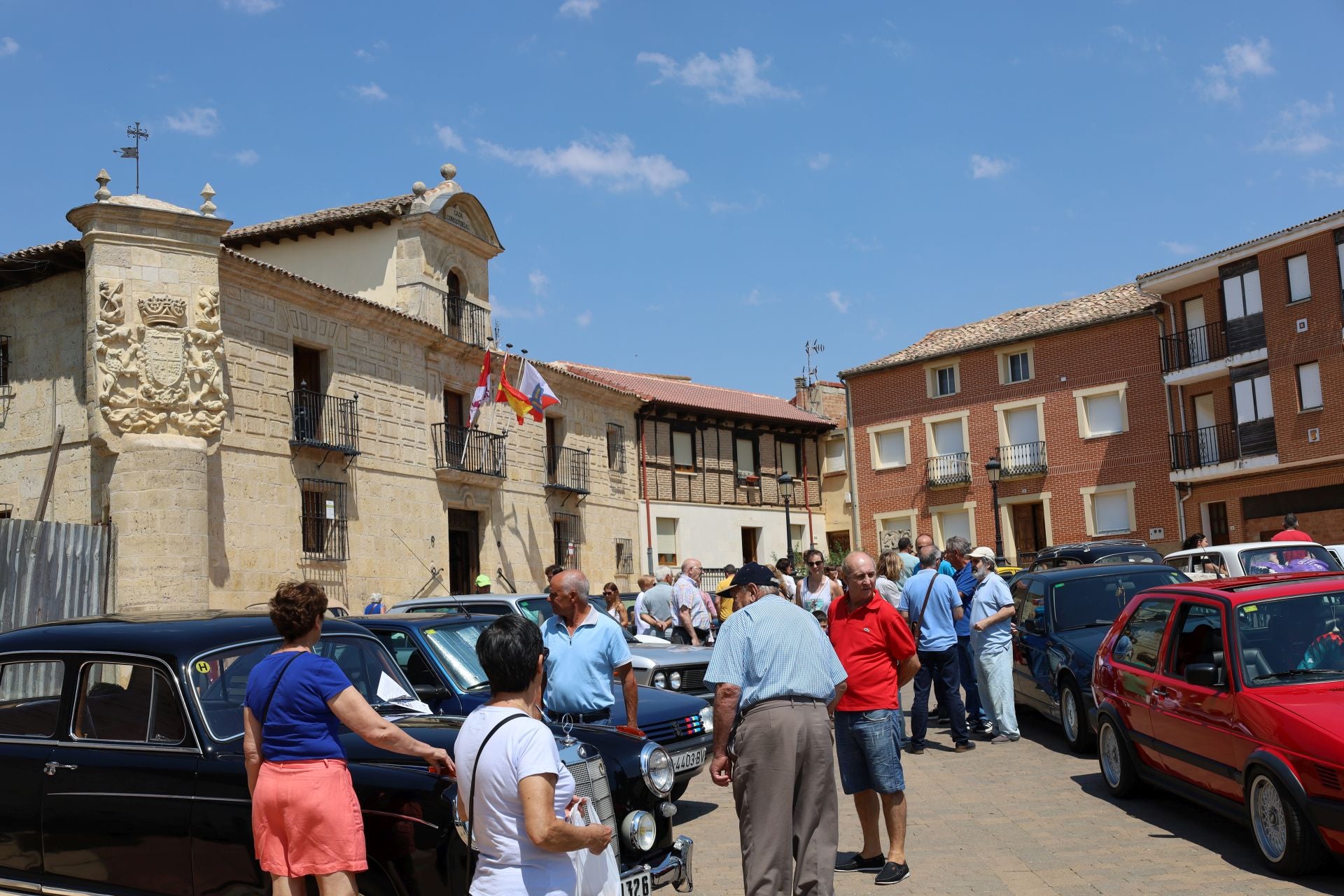 Osorno, con los amantes del motor clásico y escaparate gastronómico