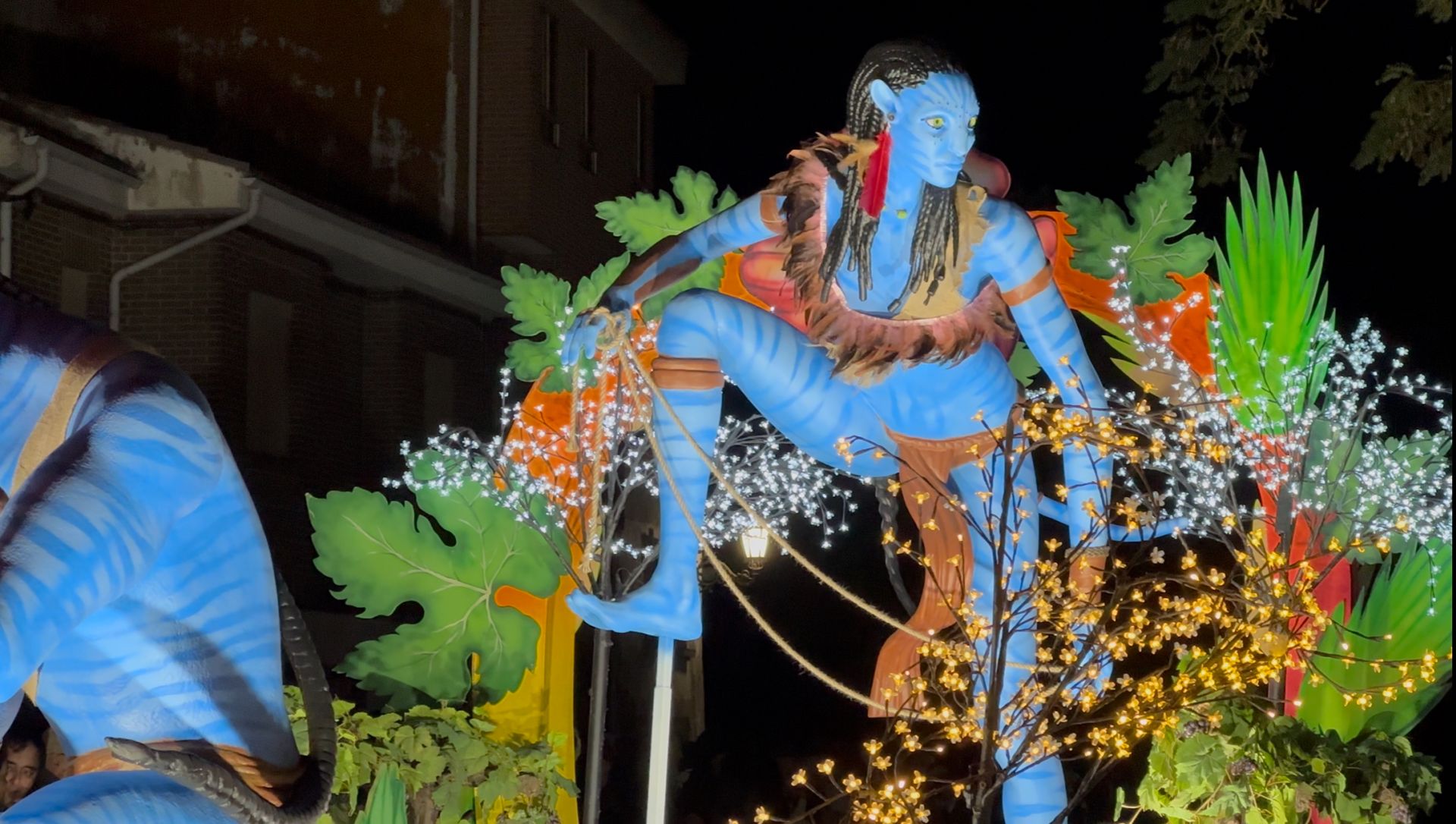 El prólogo del desfile en Herrera, otro nocturno