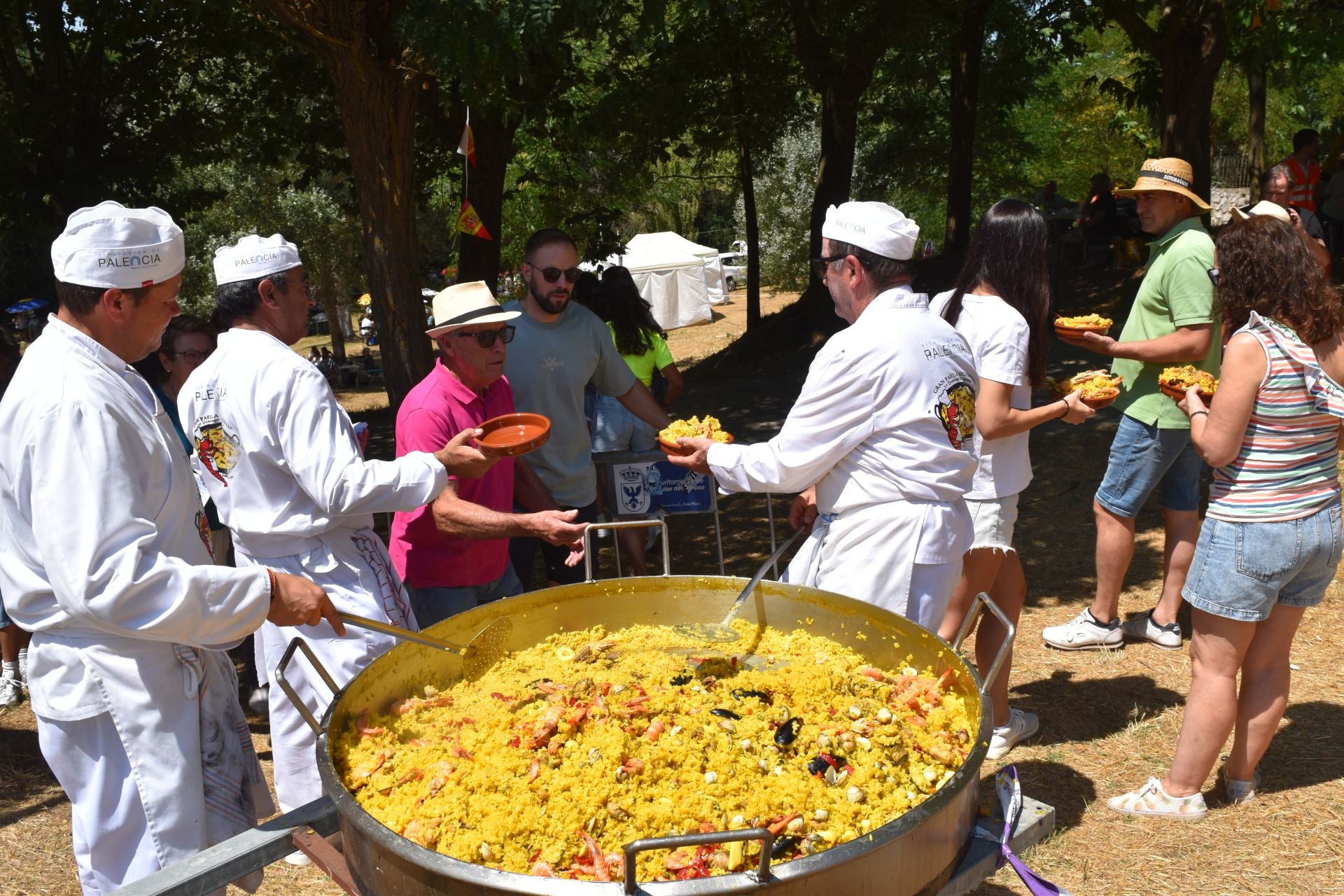 1.500 raciones de paella en Olleros de Pisuerga
