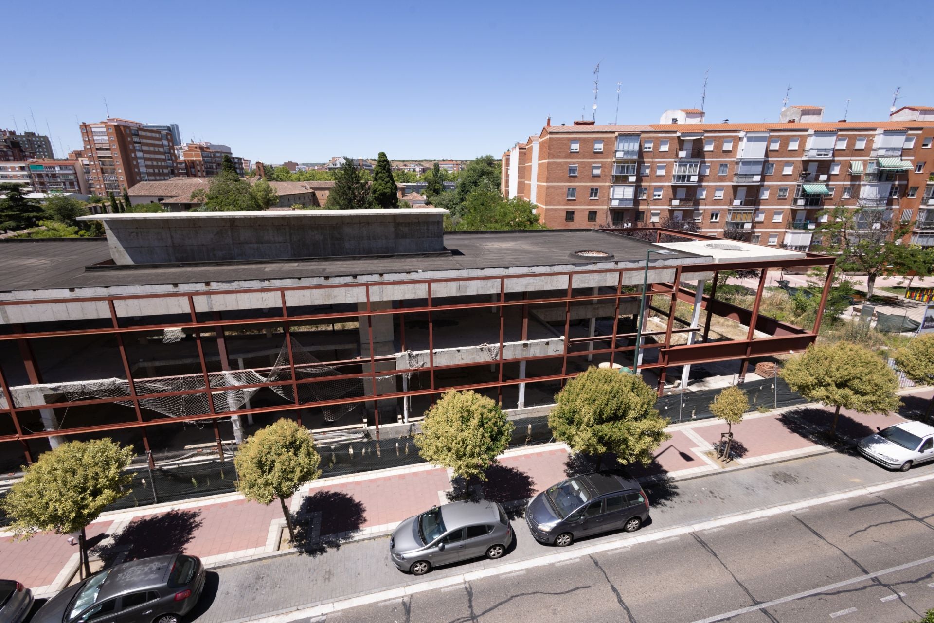 Estado de las obras en el solar del antiguo colegio San Juan de la Ctruz