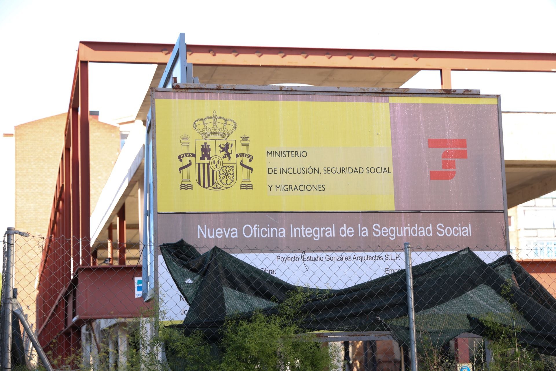 Estado de las obras en el solar del antiguo colegio San Juan de la Ctruz