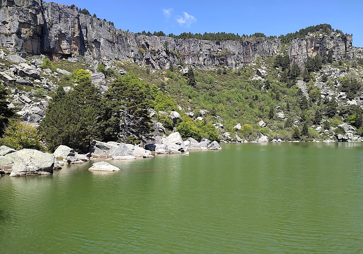 Eutrofización de la Laguna Negra