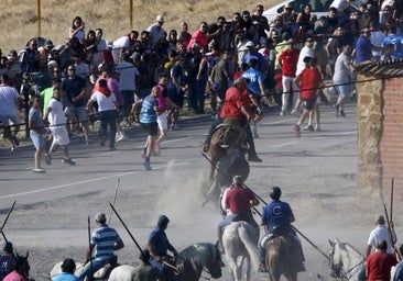Trasladado al hospital un caballista tras resultar herido en el primer encierro campero de Íscar
