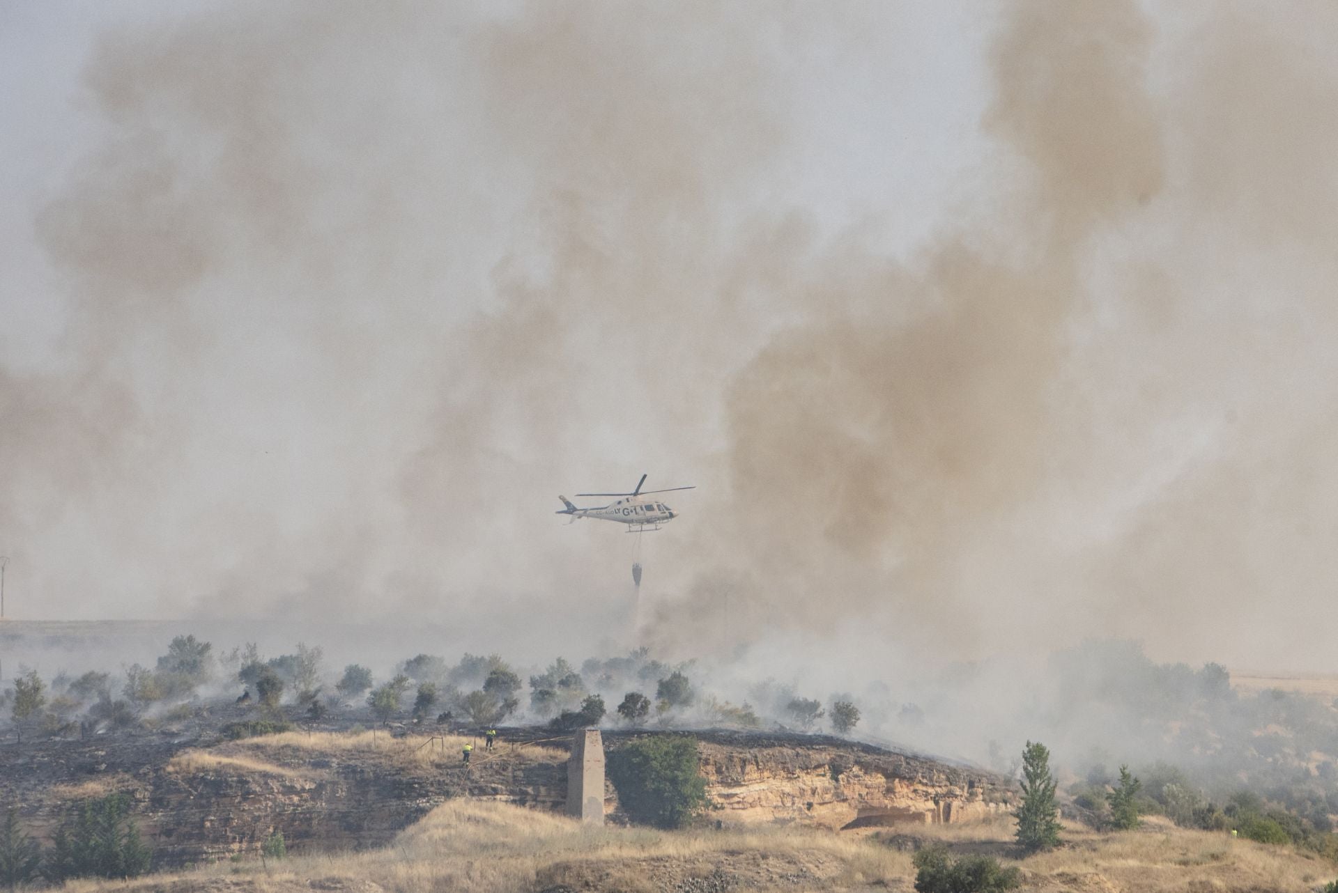Fotos del incendio entre Zamarramala y el monasterio del Parral