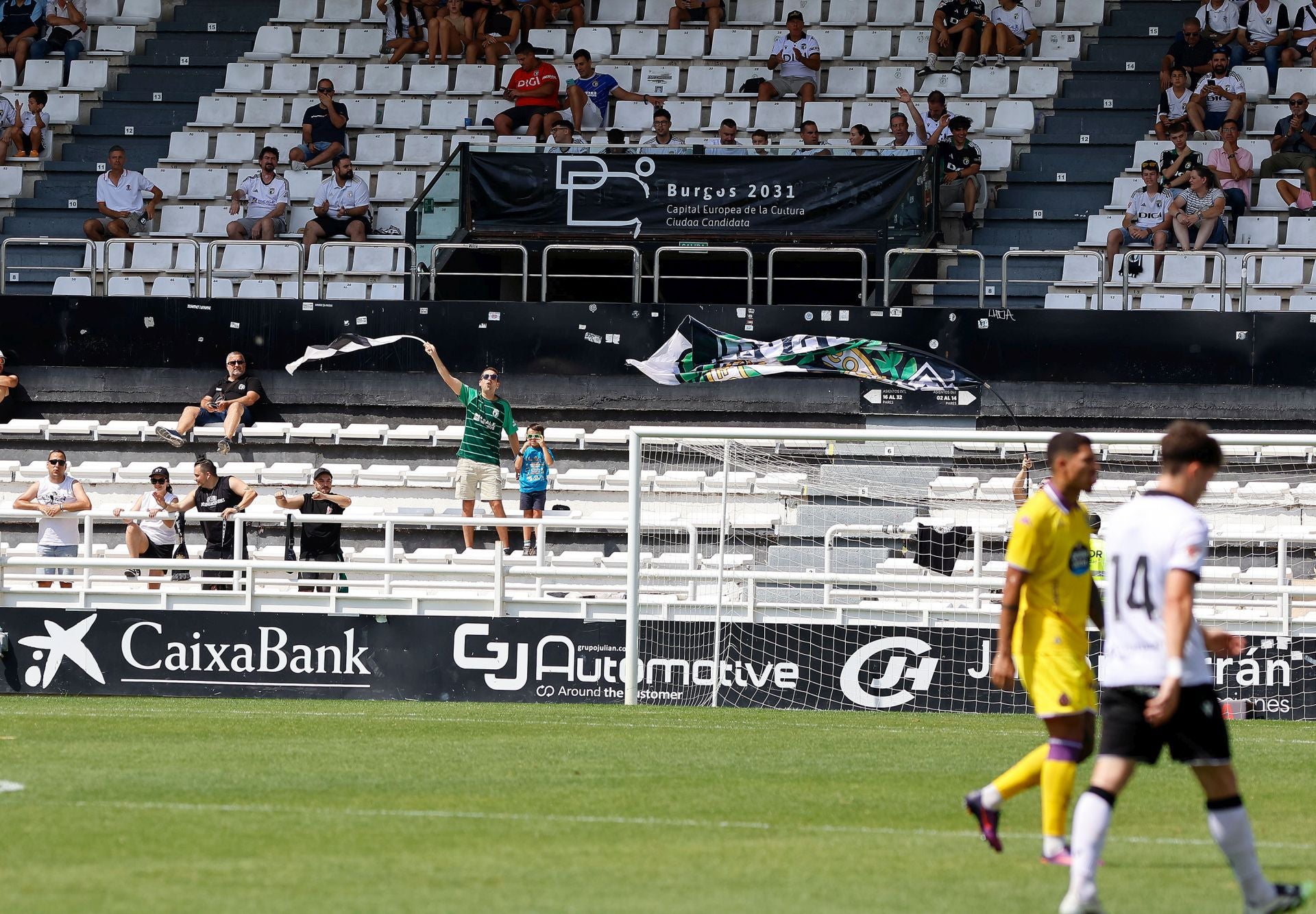 El partido del Real Valladolid contra el Burgos, en imágenes