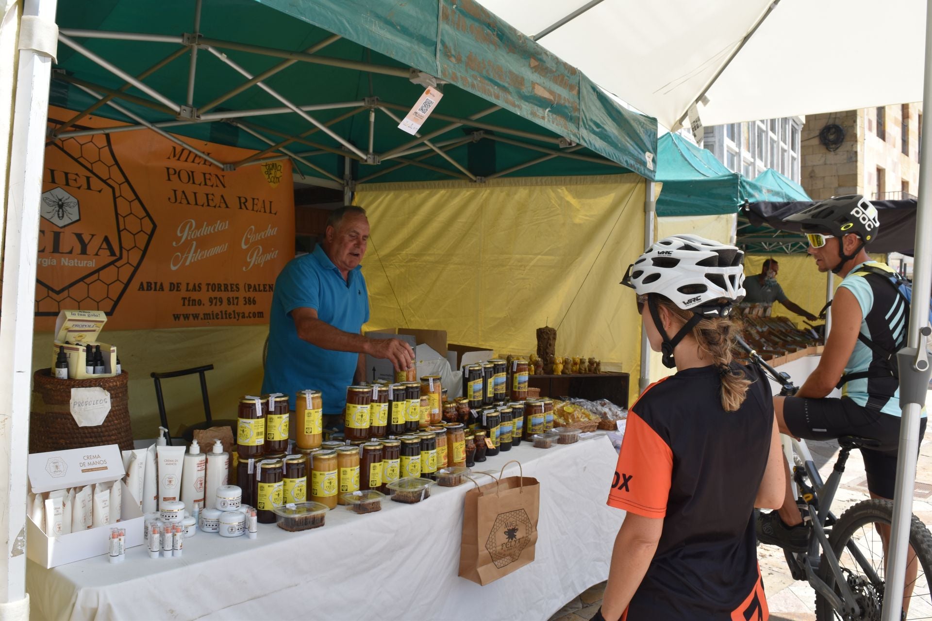 Aguilar se llena de aromas y sabores con la Feria del Dulce