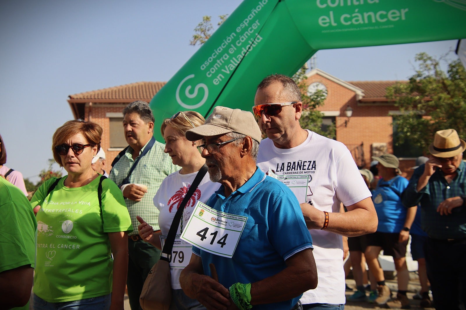 Seis pueblos de Tierra de Campos se unen en la quinta macha contra el cáncer Entre tapiales