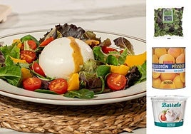 Ensalada con melocotón el almíbar.