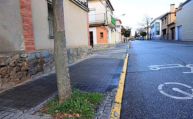 Alcorques en el barrio de La Albuera.