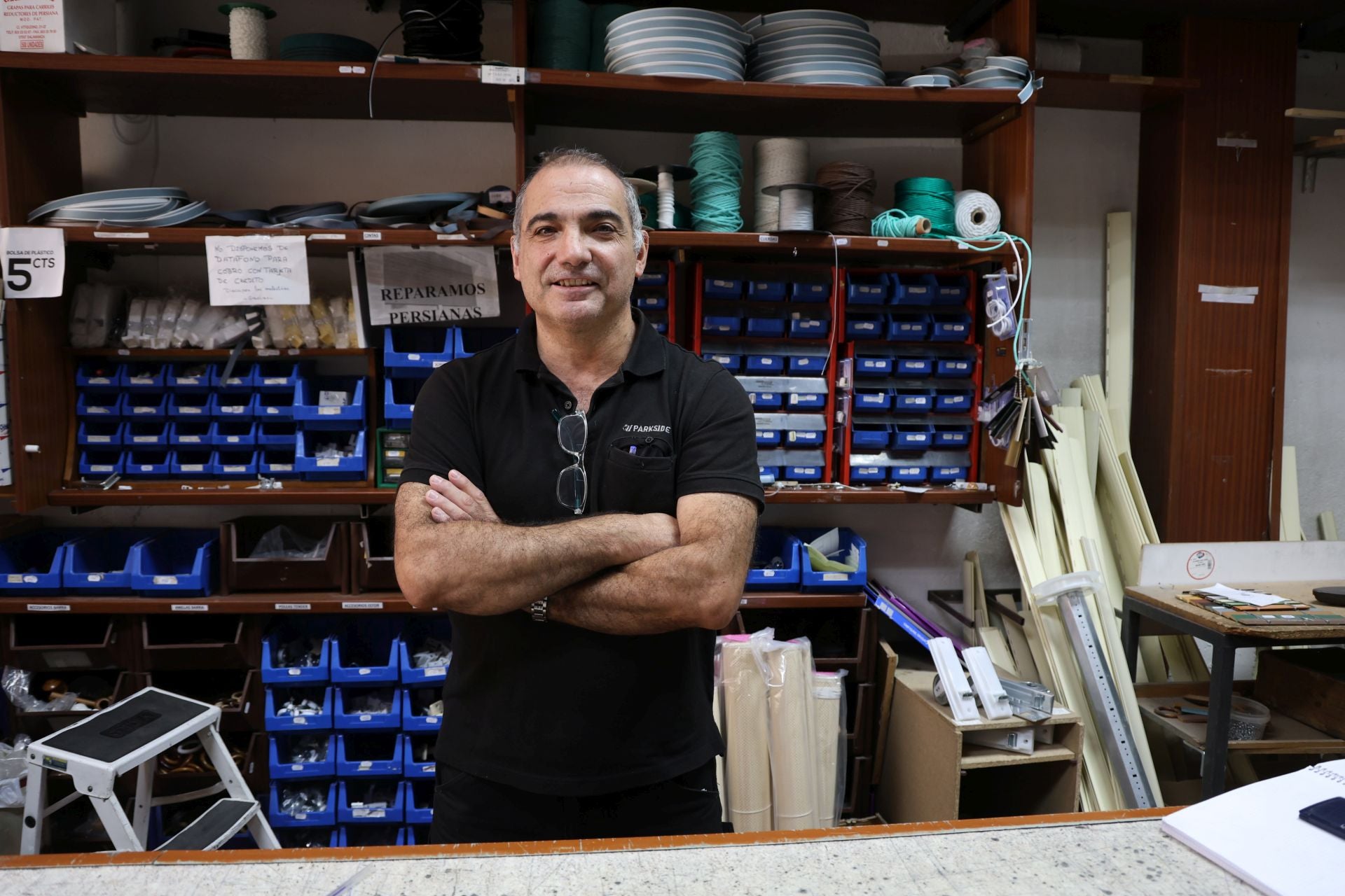 Julio González, propietario de Persianas Julio González.