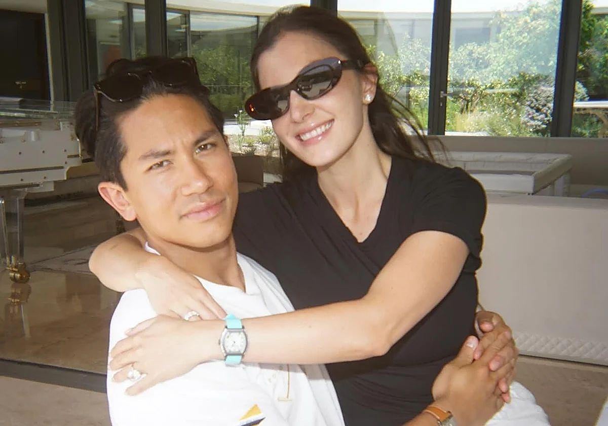 Abdul Mateen y Anisha Rosnah.