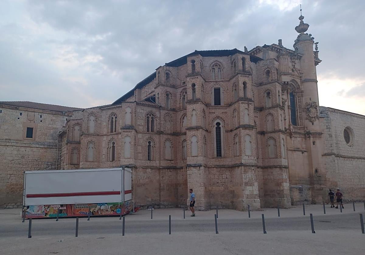 Imagen de la fachada de la iglesia conventual de San Pablo en que se produjo el robo.