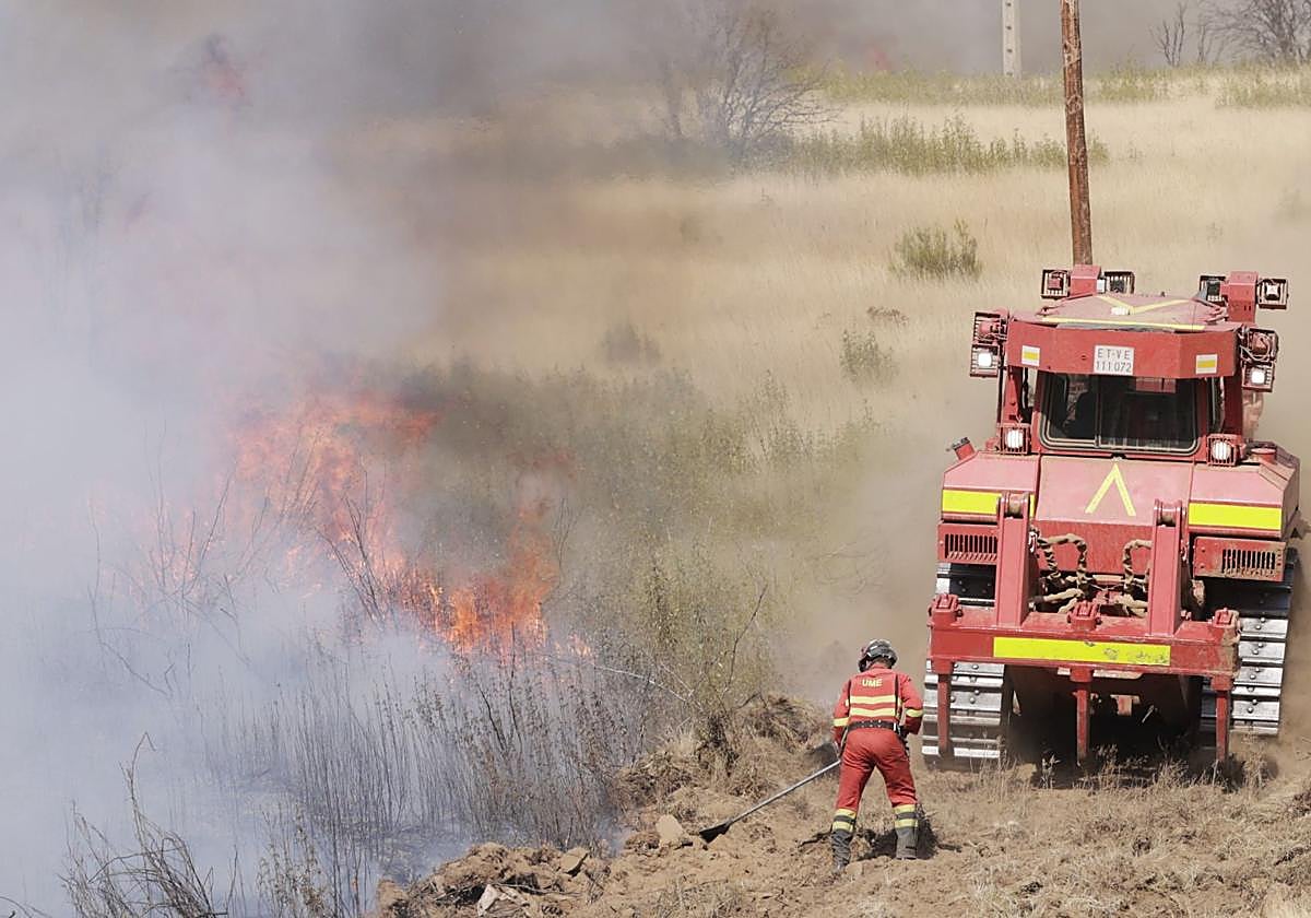Las imágenes del incendio de Abejera de este jueves 14 de agosto