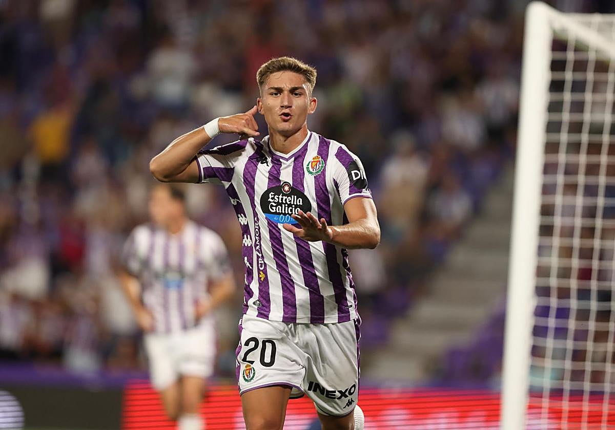 Chuki celebra el primer tanto del partido.