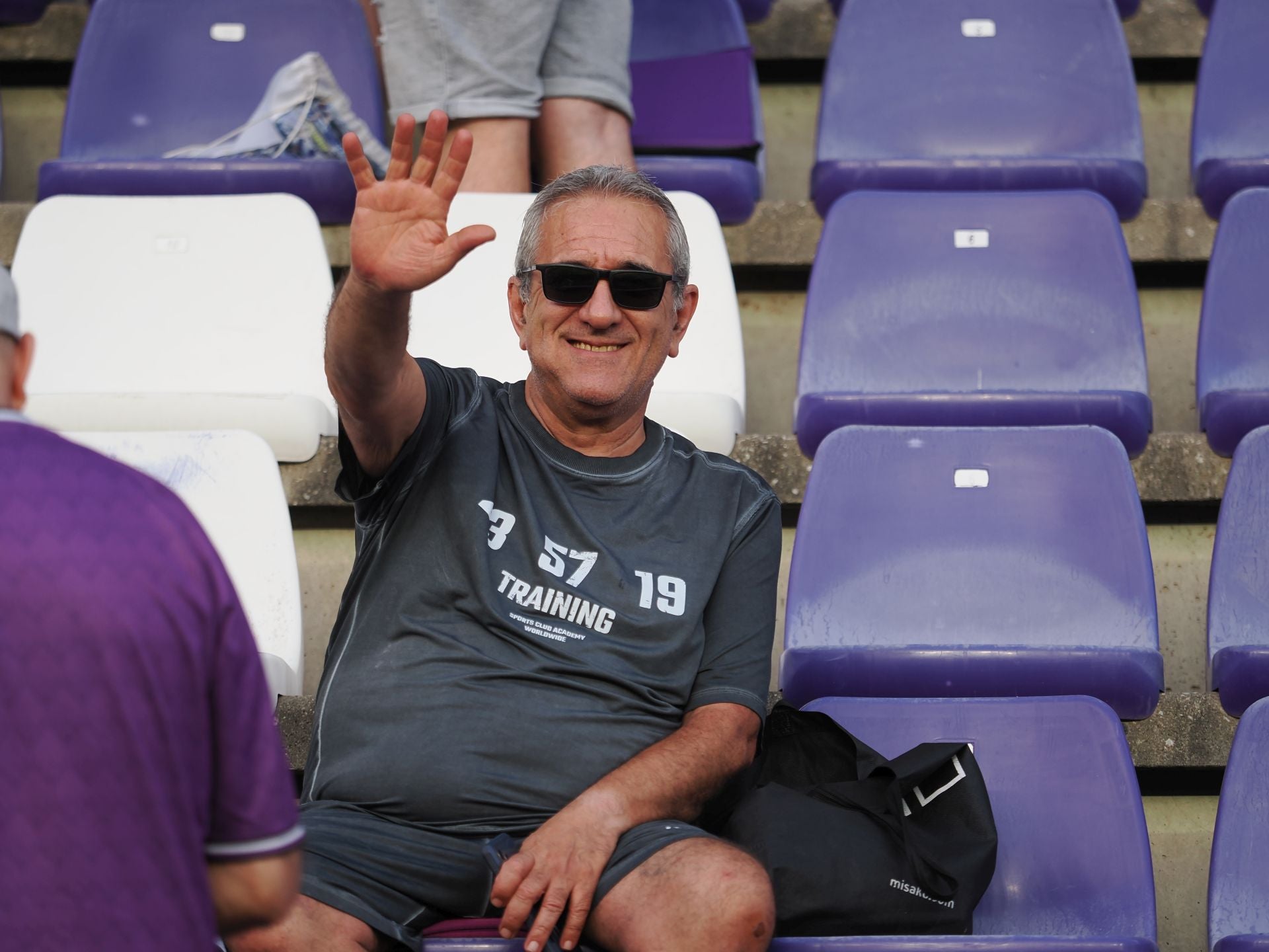 Búscate en la grada del Real Valladolid-Ceuta (2/3)