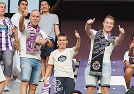 Búscate en la grada del Real Valladolid-Ceuta (3/3)