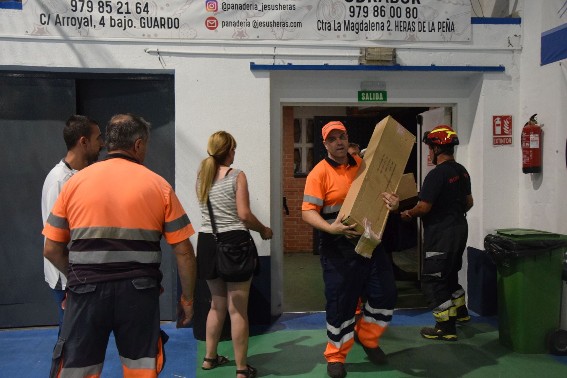 Guardo acoge a evacuados por los incendios