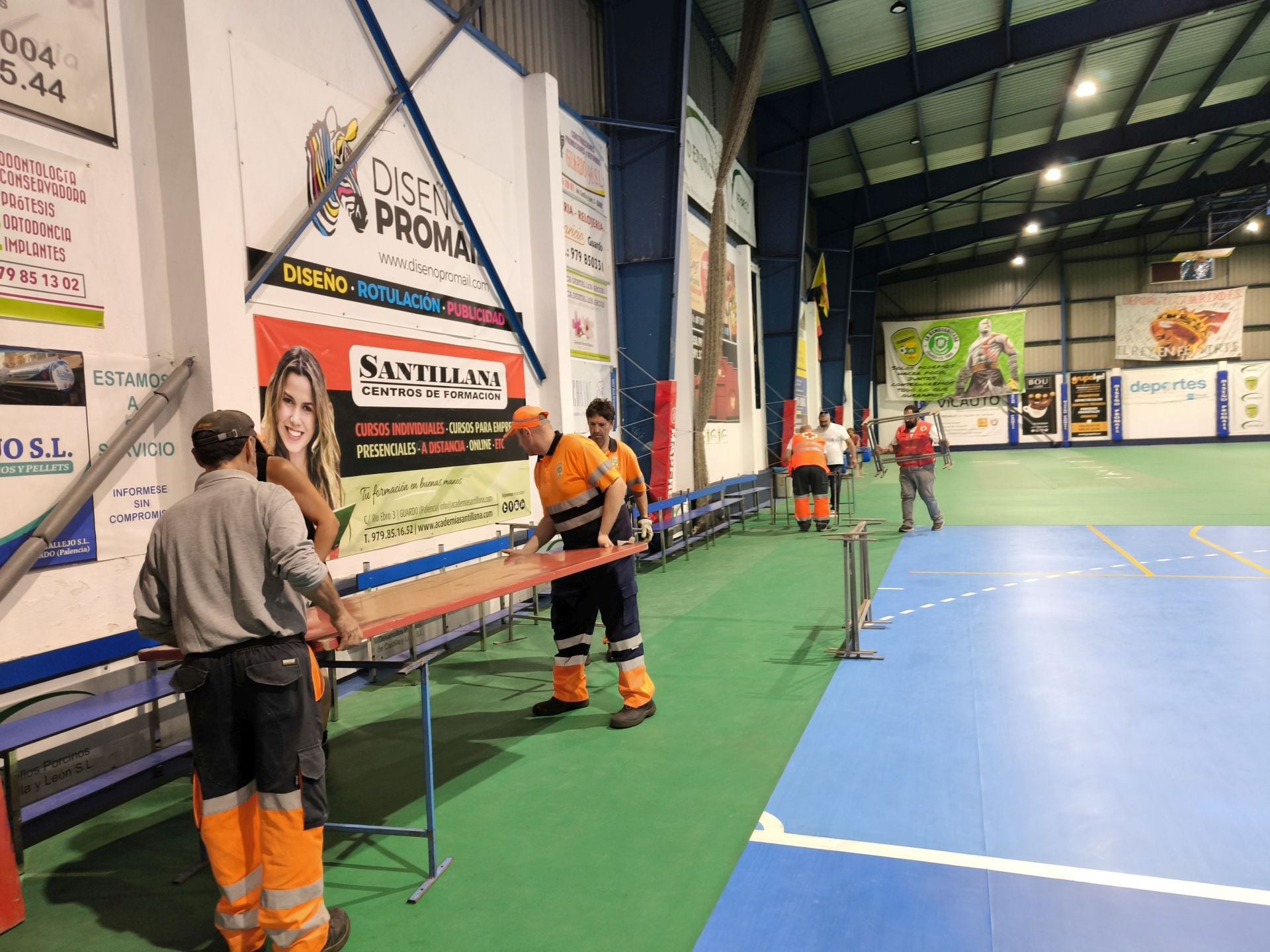 Guardo acoge a evacuados por los incendios