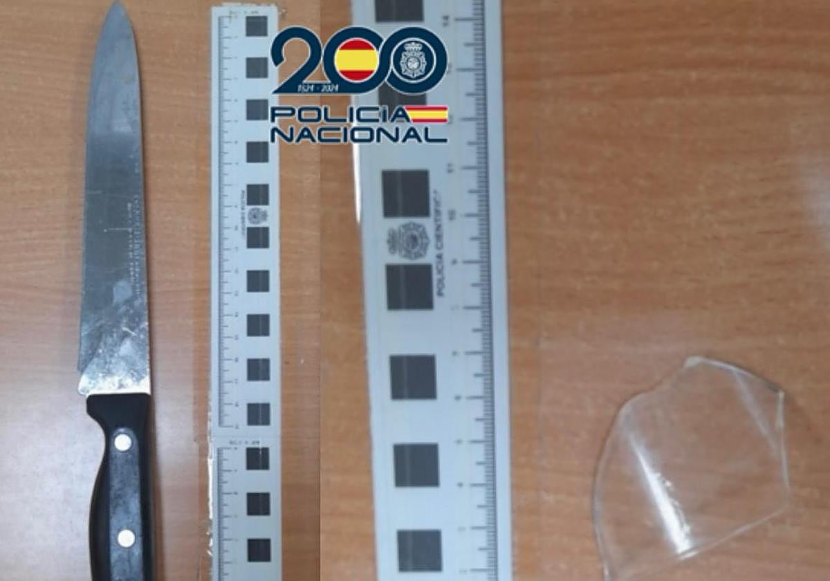 Cuchillo y restos del vaso de cristal requisados por la Policía Nacional.