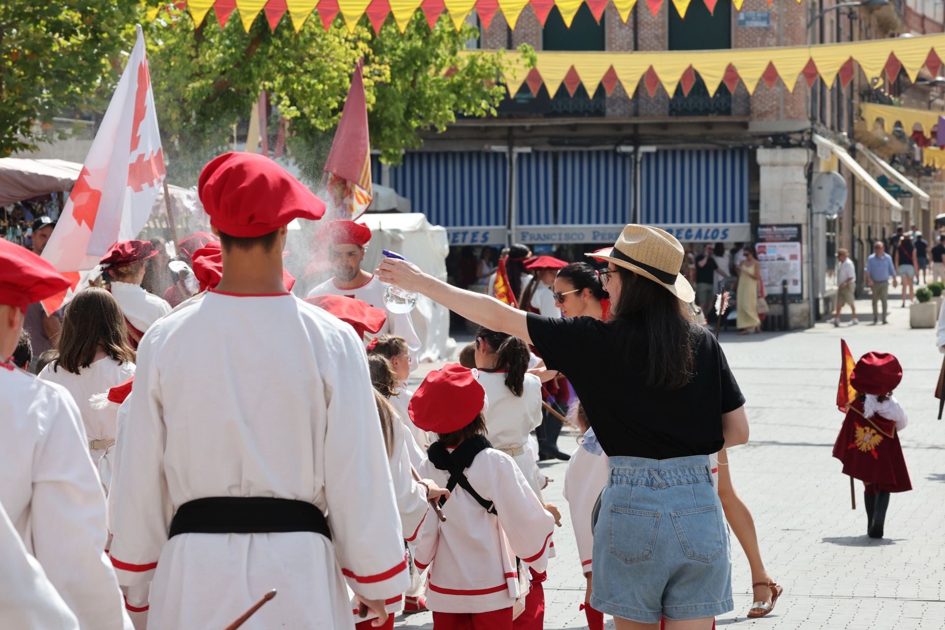 Ambiente en la Feria Renacentista de Medina del Campo este sábado