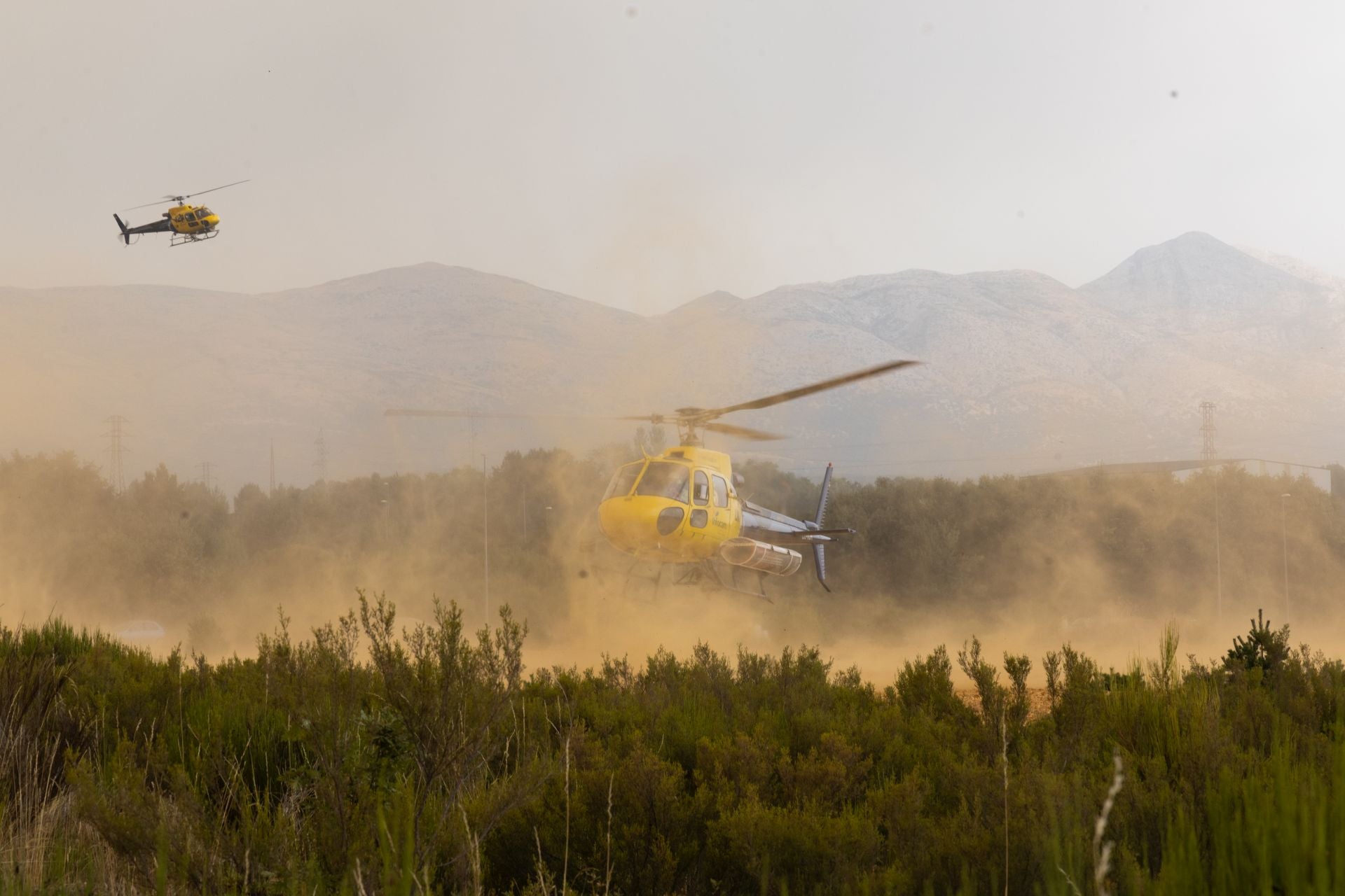 Las imágenes del incendio de Canalejas