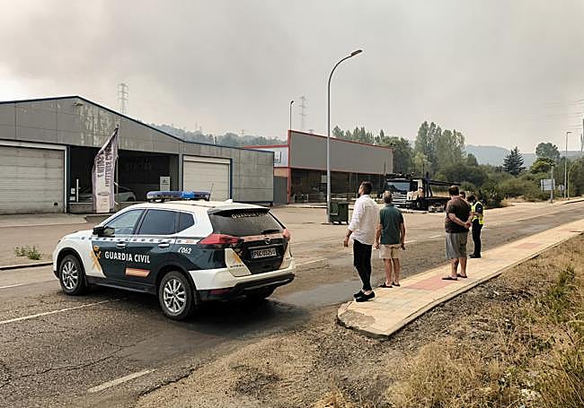 Corte de la carretera CL-626 entre La Espina y Guardo.