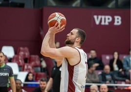 Mladen Armus en un partido de la temporada pasada