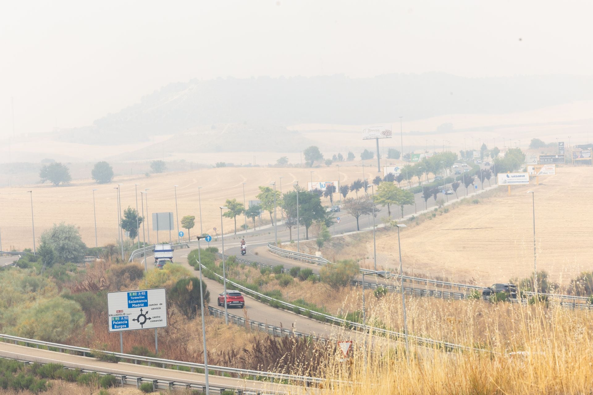 Las imágenes del humo en Valladolid, en alerta por contaminación de los incendios