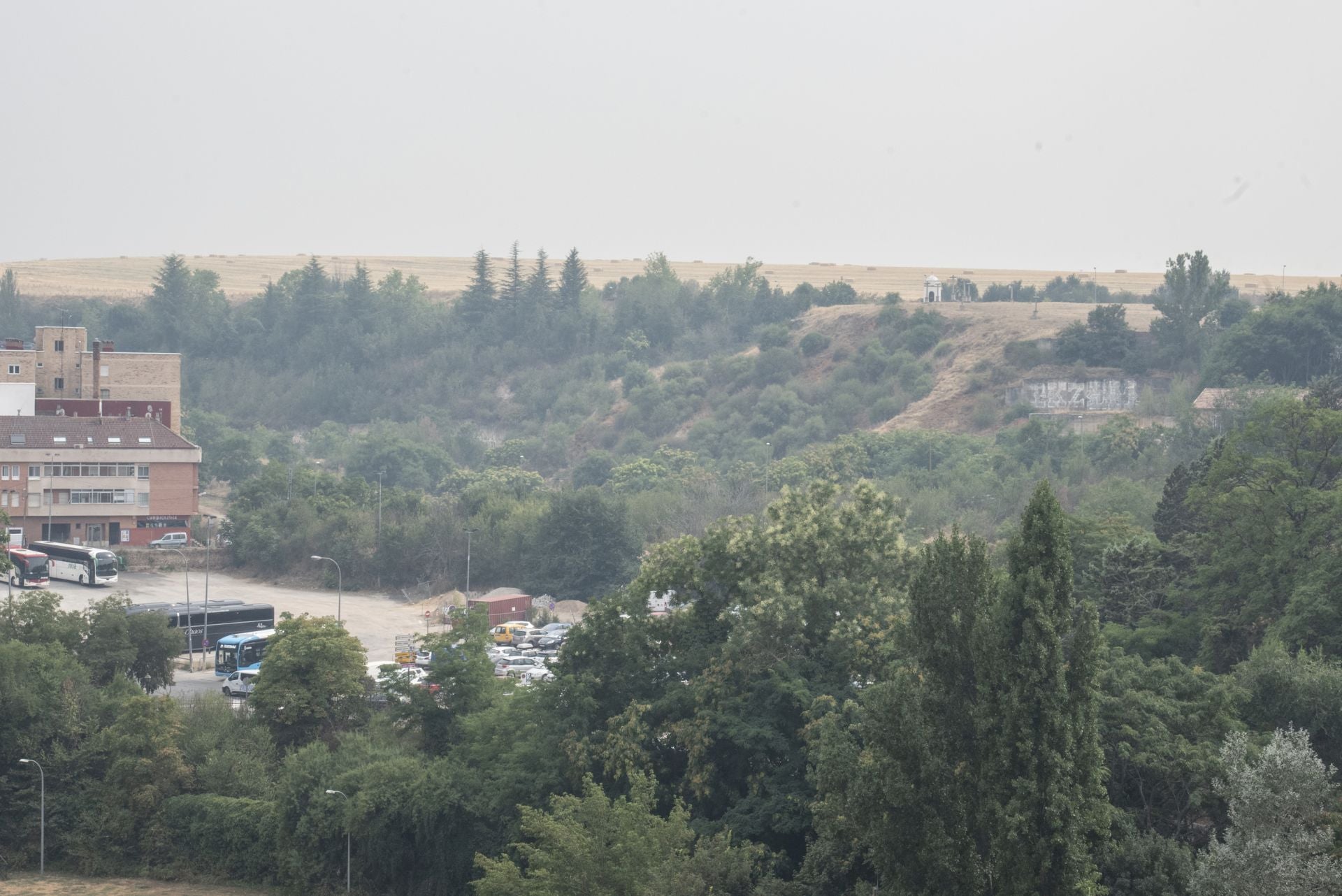 Niebla de humo en Segovia