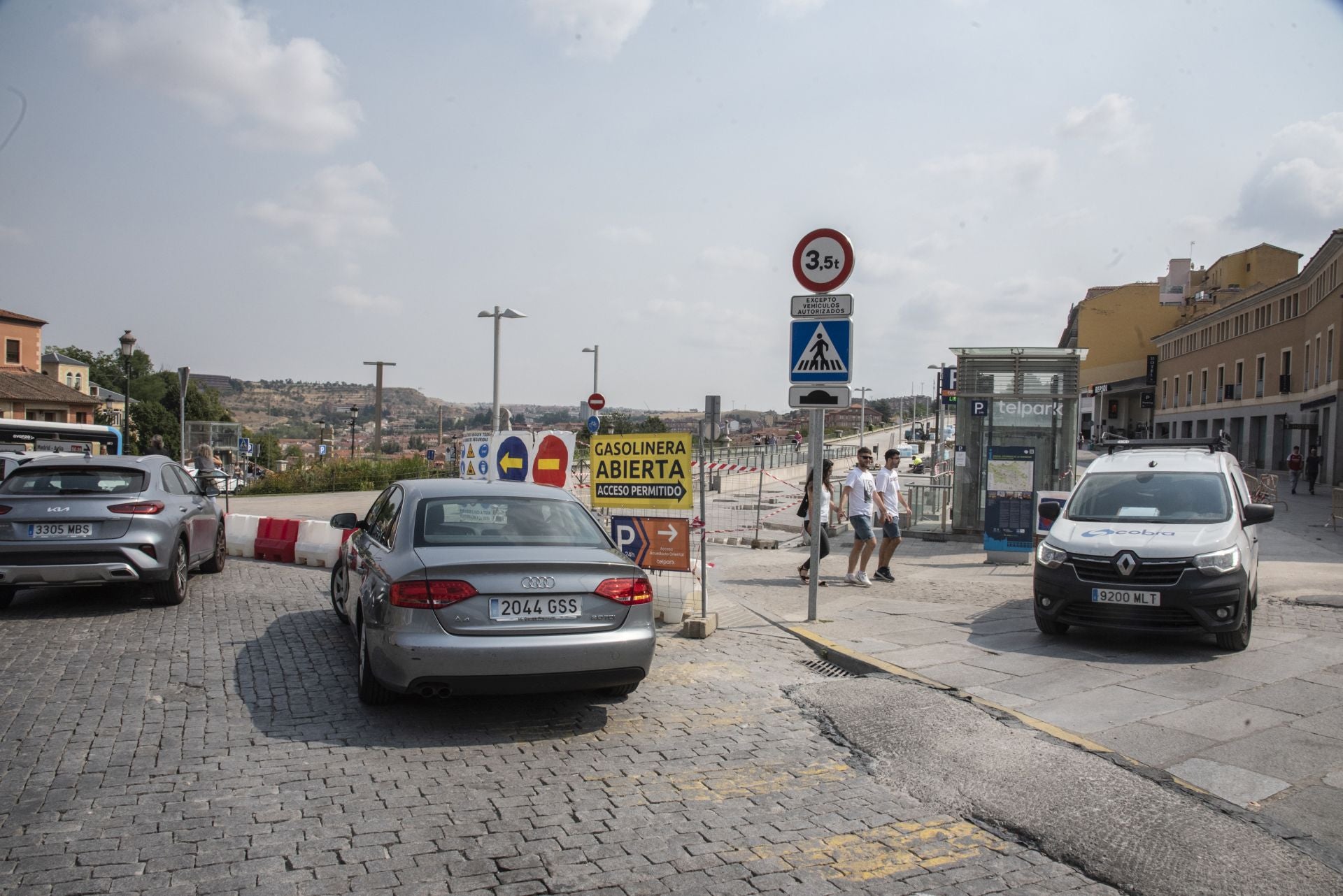 Jornada de atascos y calles cortadas en Segovia