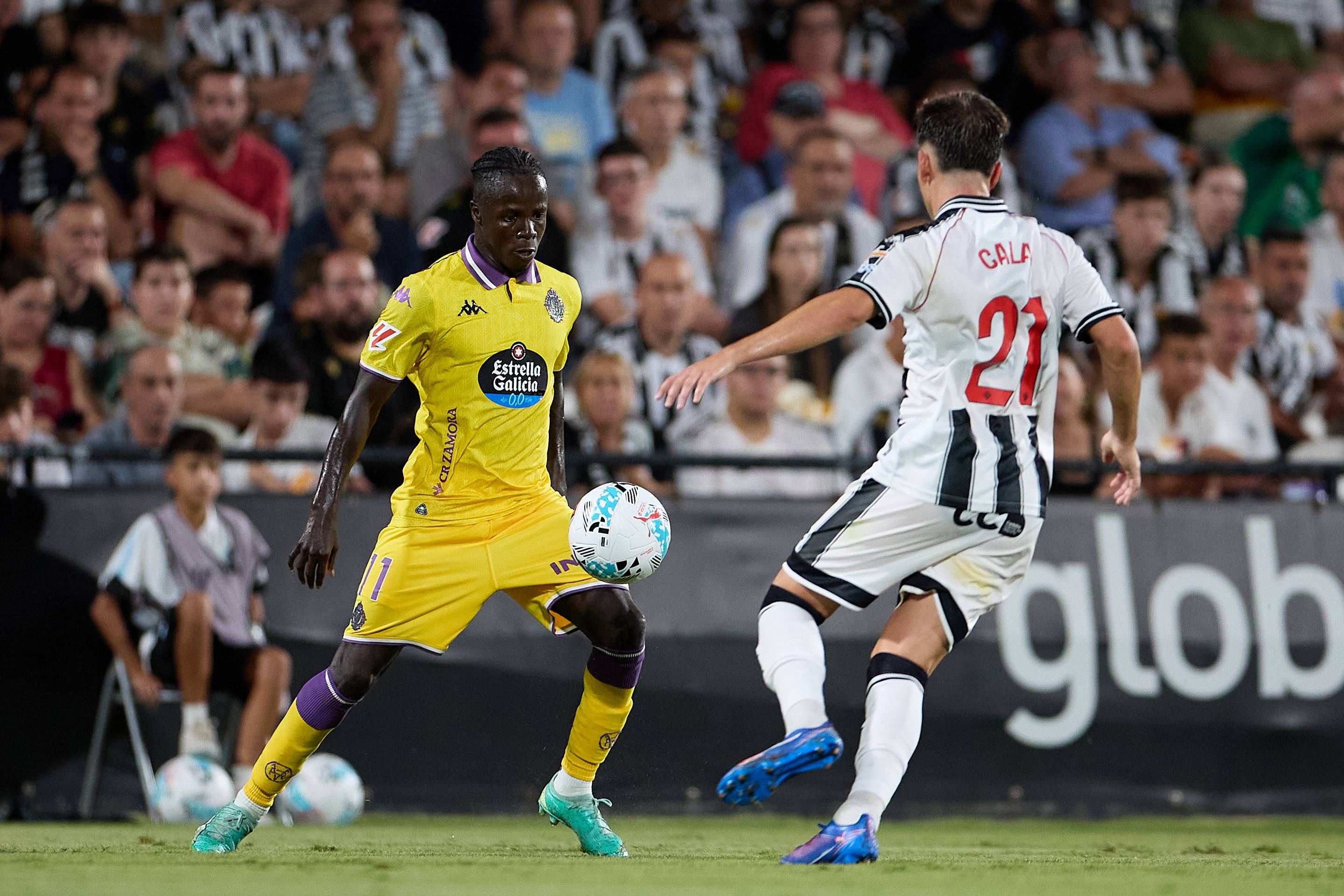 La victoria del Real Valladolid en Castalia, en imágenes