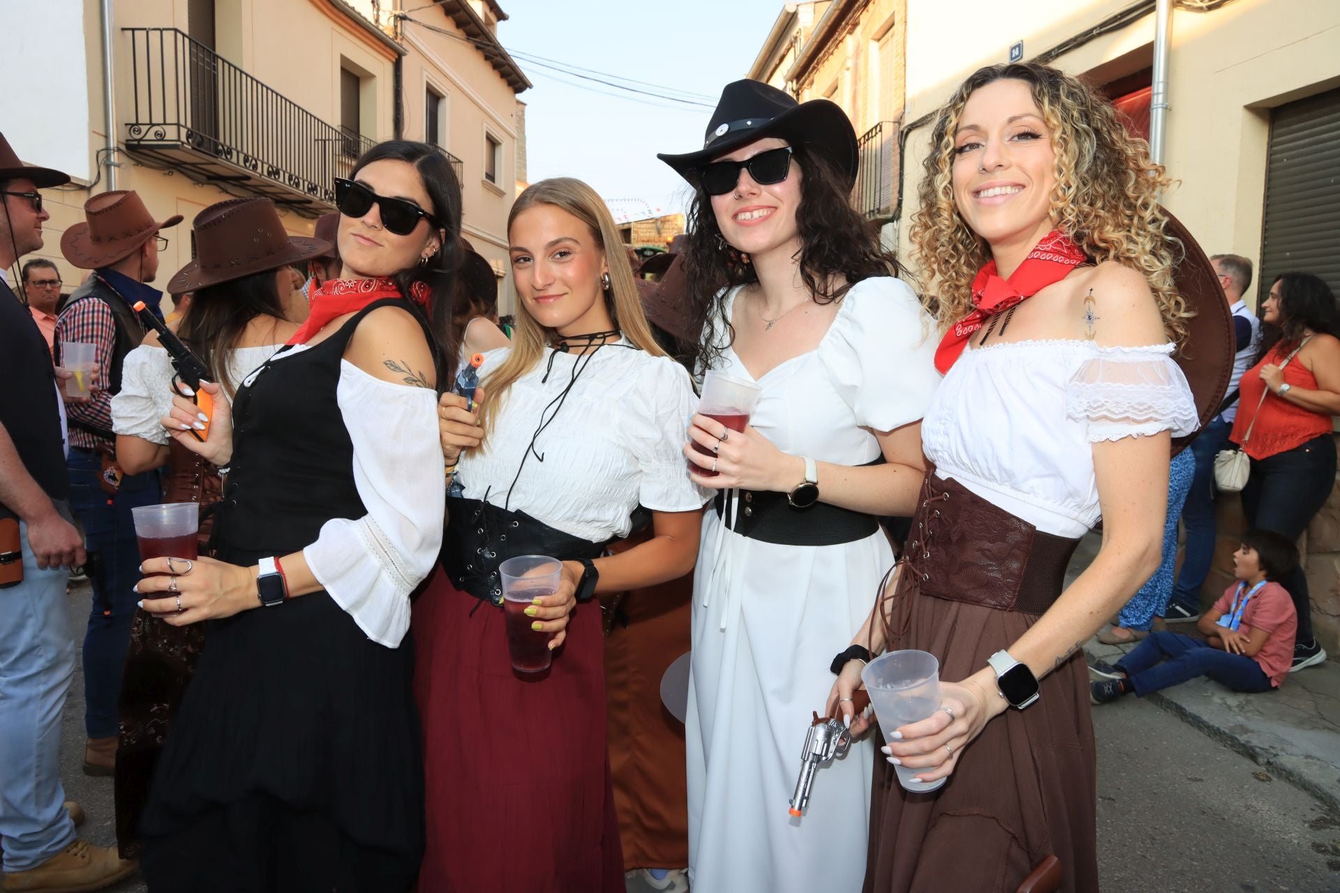 Fotografías del gran desfile de carrozas en Fuentepelayo