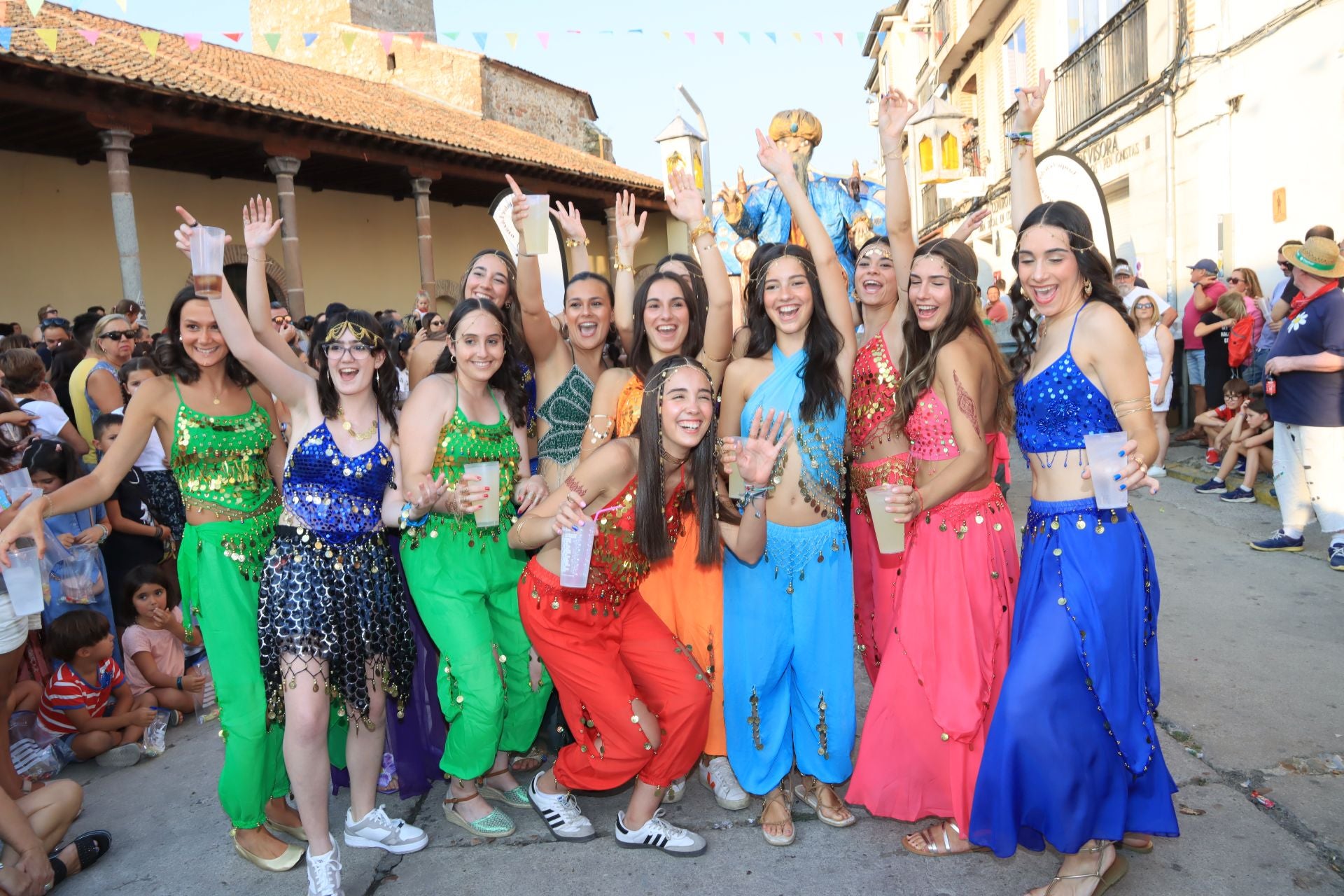 Fotografías del gran desfile de carrozas en Fuentepelayo