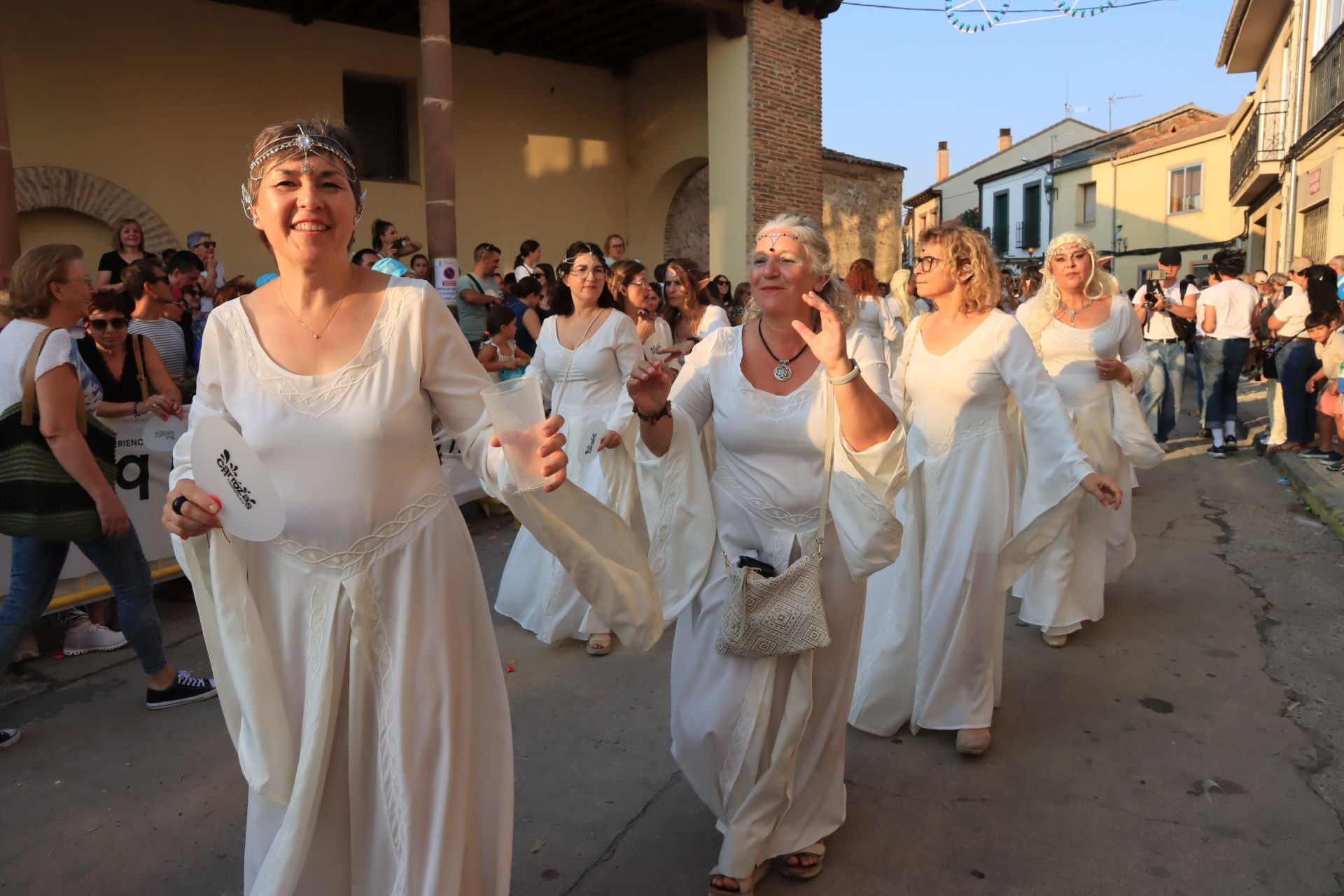 Fotografías del gran desfile de carrozas en Fuentepelayo