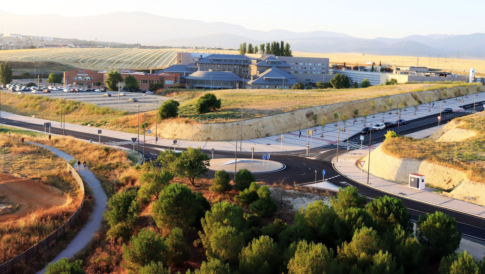 Terrenos junto al Hospital General que ocupará la futura central de biomasa de Segovia.