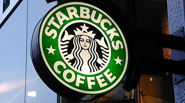 La cadena de cafeterías más grande del mundo Starbucks ha abierto recientemente un establecimiento la Plaza Mayor de Valladolid. ¿Te acuerdas de qué negocio había antes? 